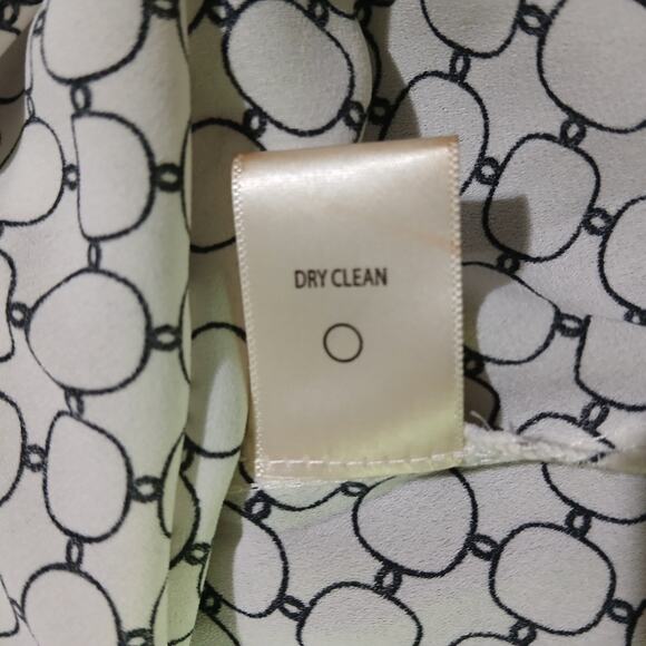 Max Studio 1X Tie-Neck Black & White Easy Care Top - Picture 13 of 14